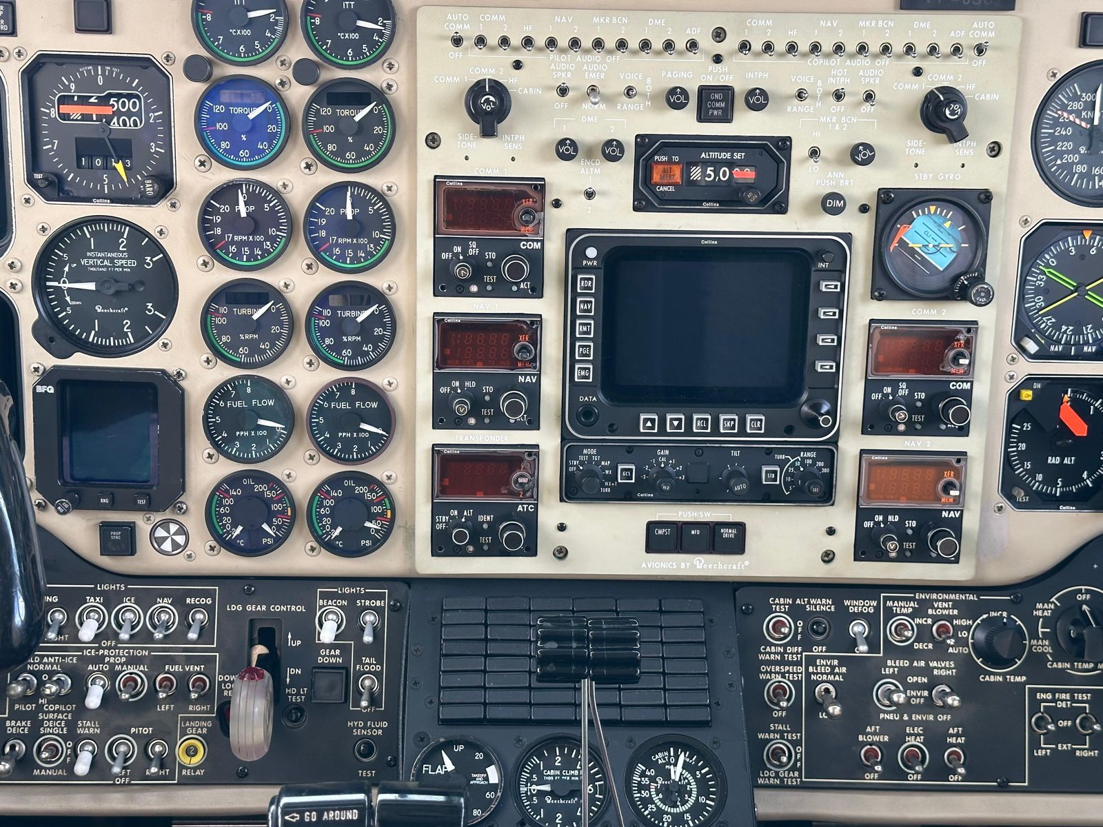 Super King Air 350 Ano 2000 - Imagem 12