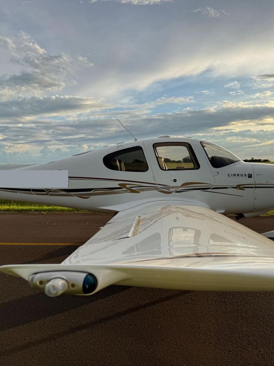 Cirrus SR22 G3 GTS Ano 2007 - Imagem 7