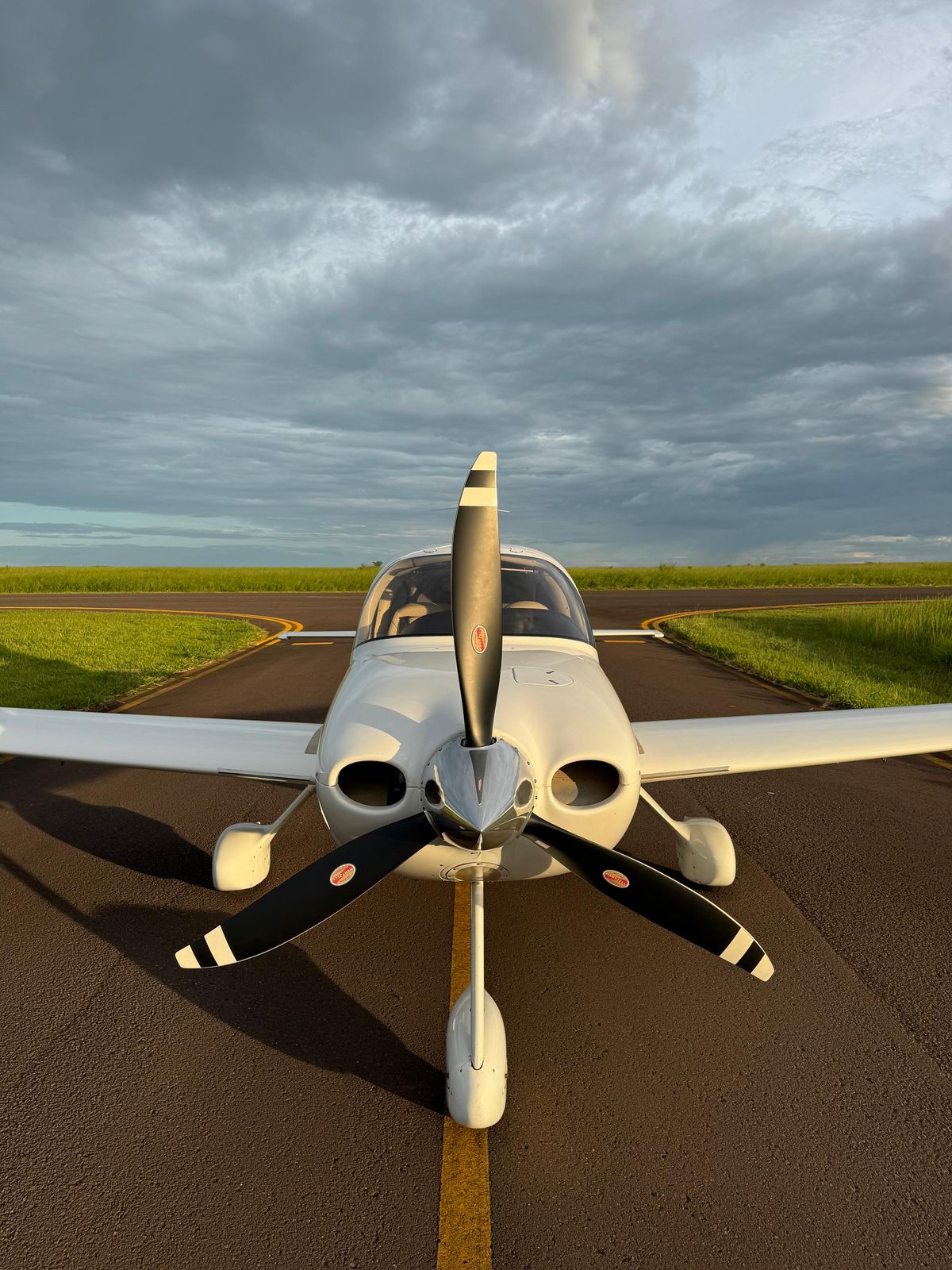 Cirrus SR22 G3 GTS Ano 2007 - Imagem 2