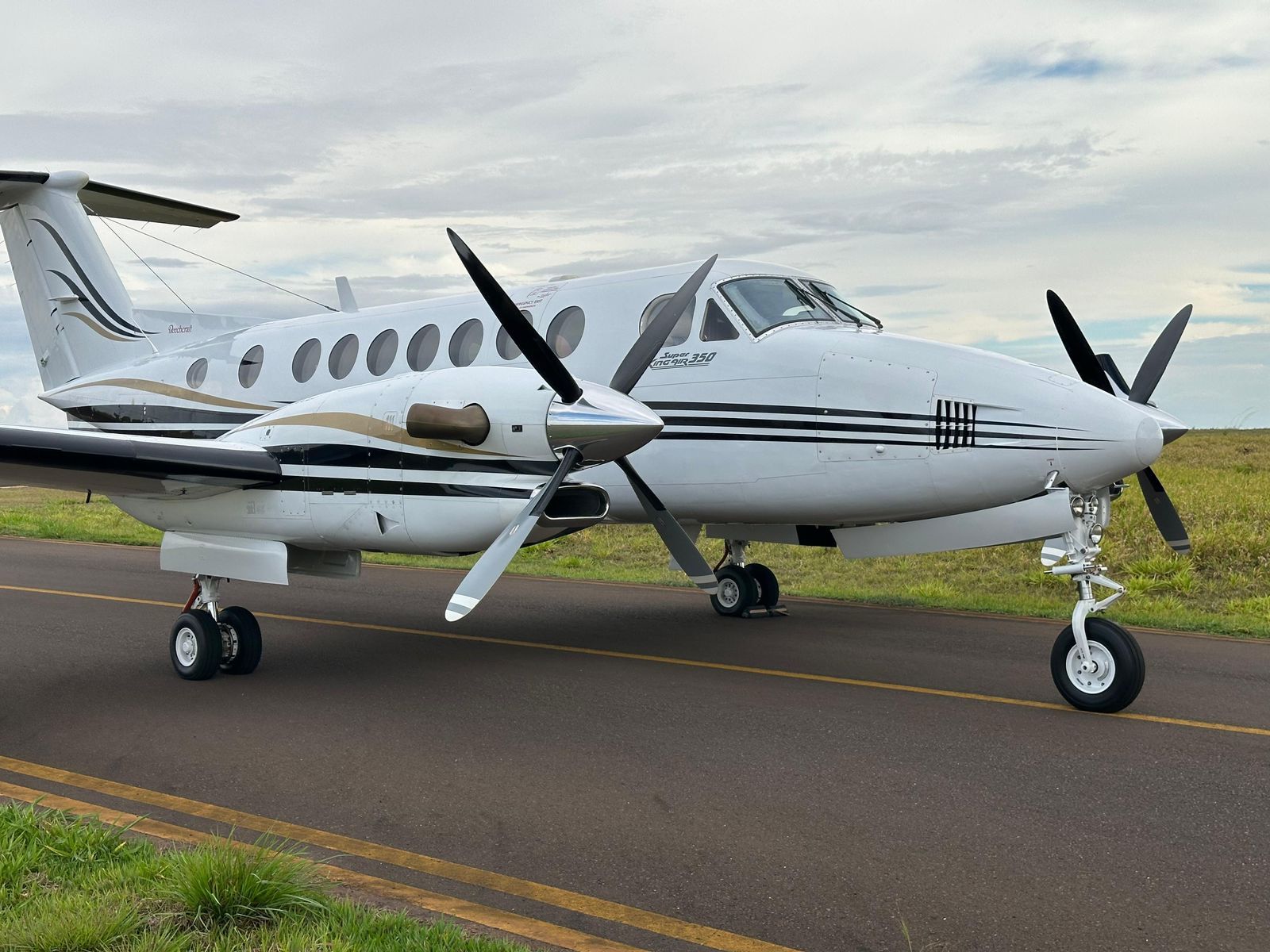 Super King Air 350 Ano 2000