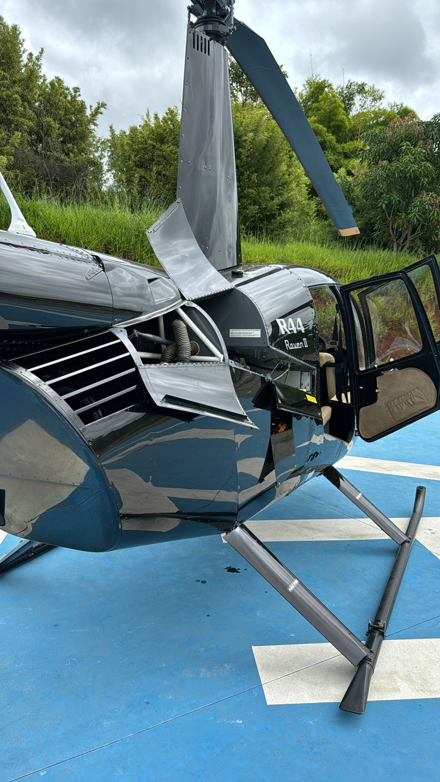 Robinson R44 Raven II Ano2015 - Imagem 8