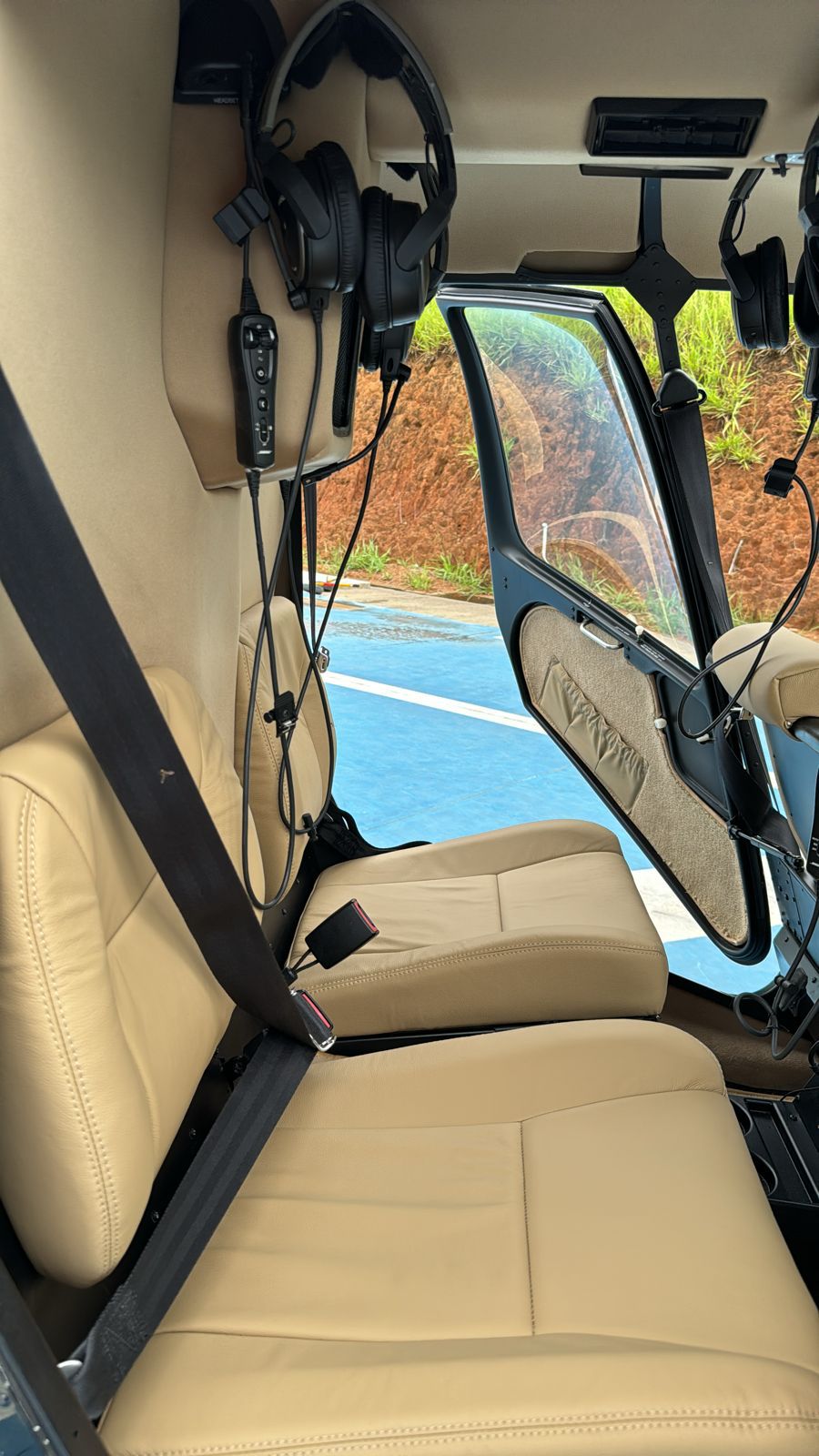 Robinson R44 Raven II Ano2015 - Imagem 6