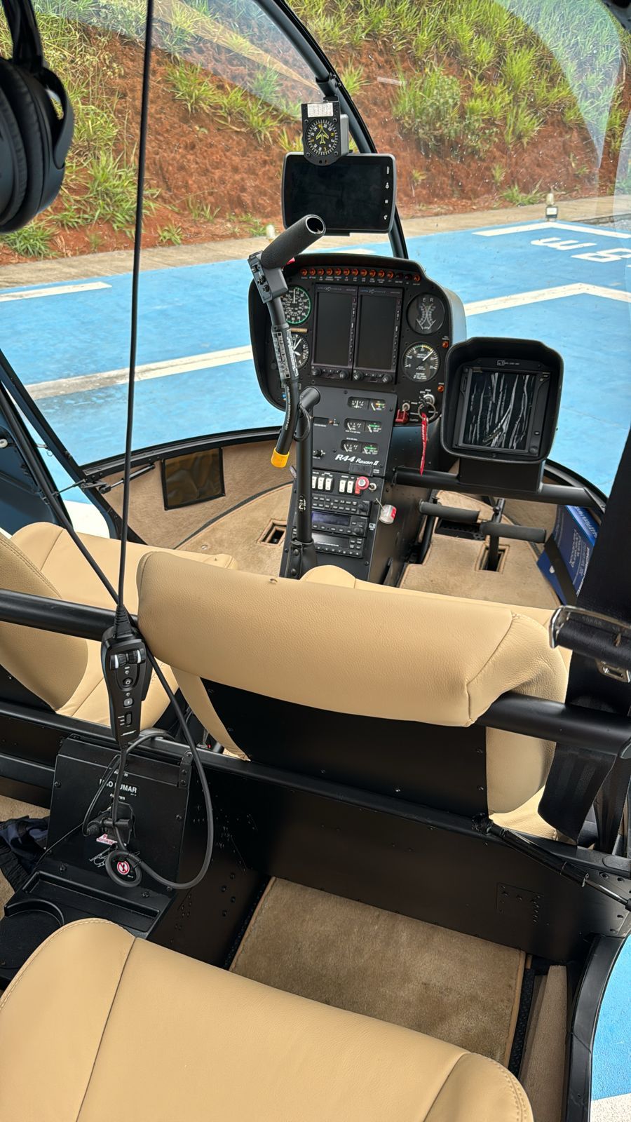 Robinson R44 Raven II Ano2015 - Imagem 3